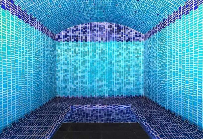 هتل Galerie