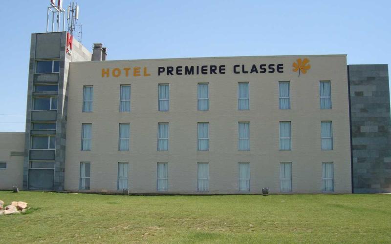 فندق 280 Zaragoza