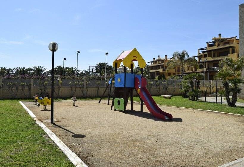 هتل Alcocebre Suites