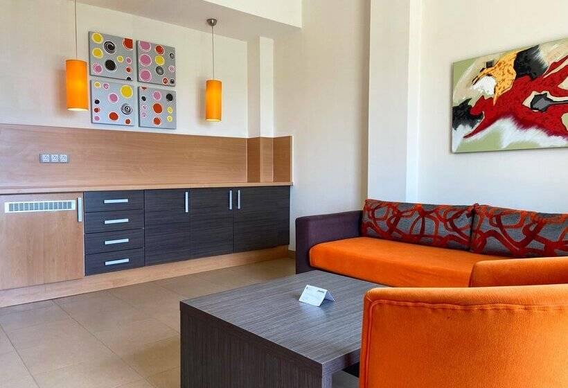 هتل Alcocebre Suites