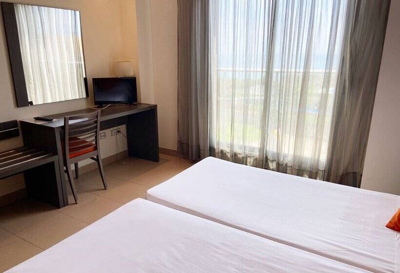هتل Alcocebre Suites