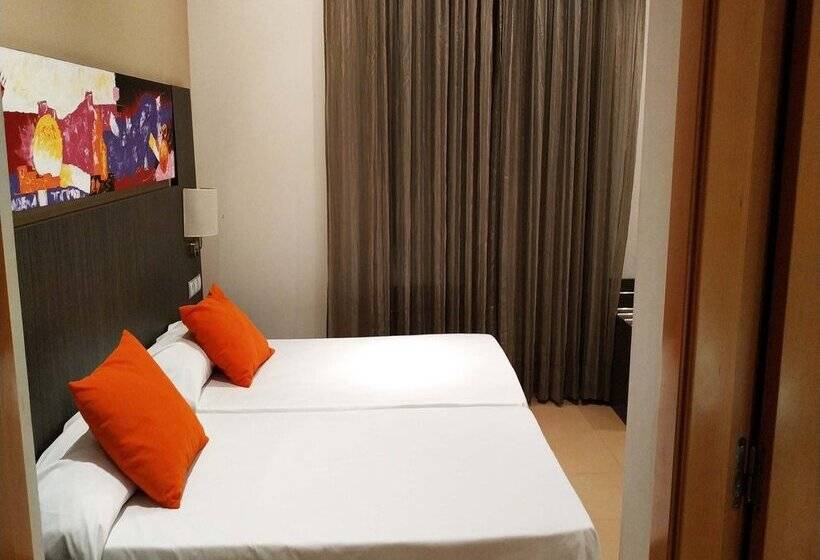 هتل Alcocebre Suites