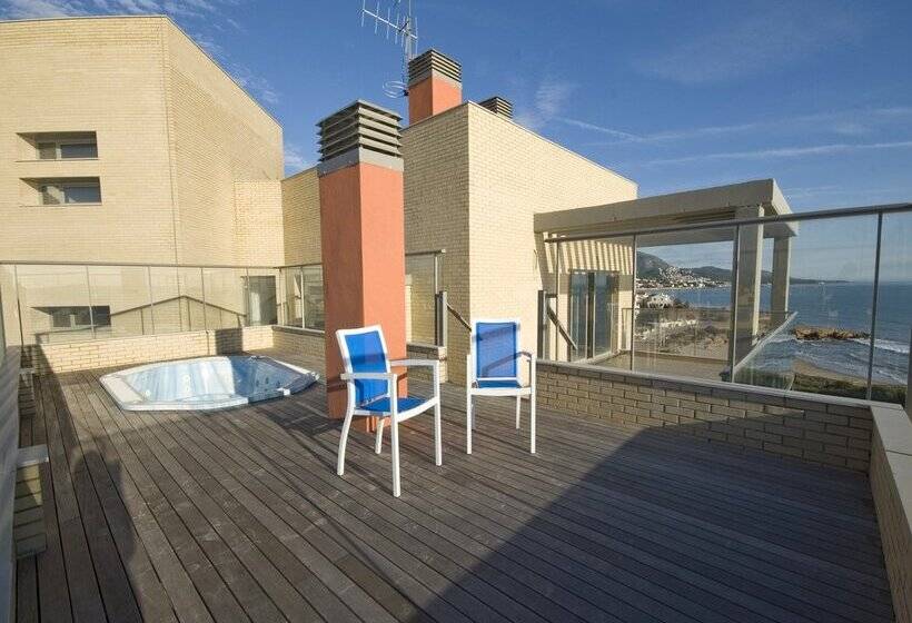 هتل Alcocebre Suites