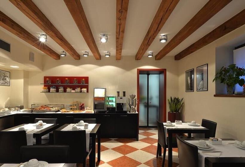 Fotos del hotel Best Western Hotel Armando:  13 Fotos del hotel Best Western Hotel Armando:  13