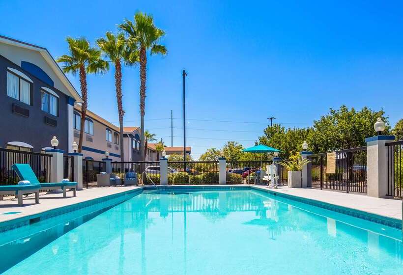 فندق Best Western Mayport Inn & Suites