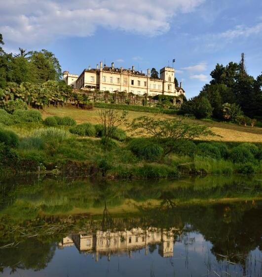 호텔 Castello Dal Pozzo