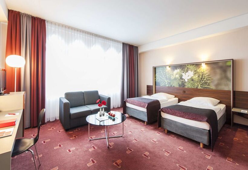 호텔 Premier Inn Köln City Mediapark
