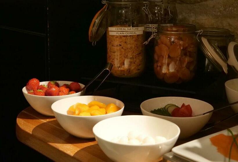 Fotos del hotel Hôtel De Bellevue Paris Gare Du Nord:  16