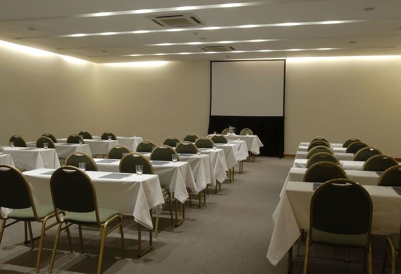 هتل Design Suites Salta