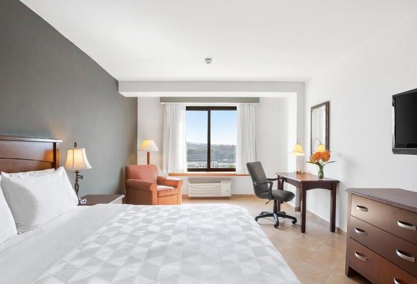 Fotos del hotel Holiday Inn Panama Canal:  6