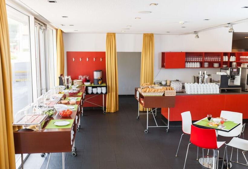 Fotos del hotel Kyriad Vienna Altmannsdorf:  12