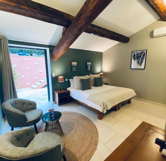 ホテル Le Jas De Joucas Hôtel Restaurant