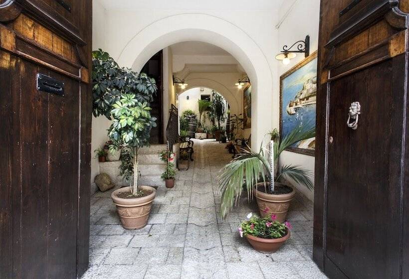 هتل Locanda Scirocco