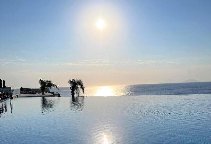 בית מלון כפרי Michelangelo Resort & Spa