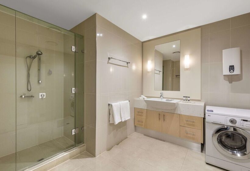 فندق Oaks Melbourne On Lonsdale Suites