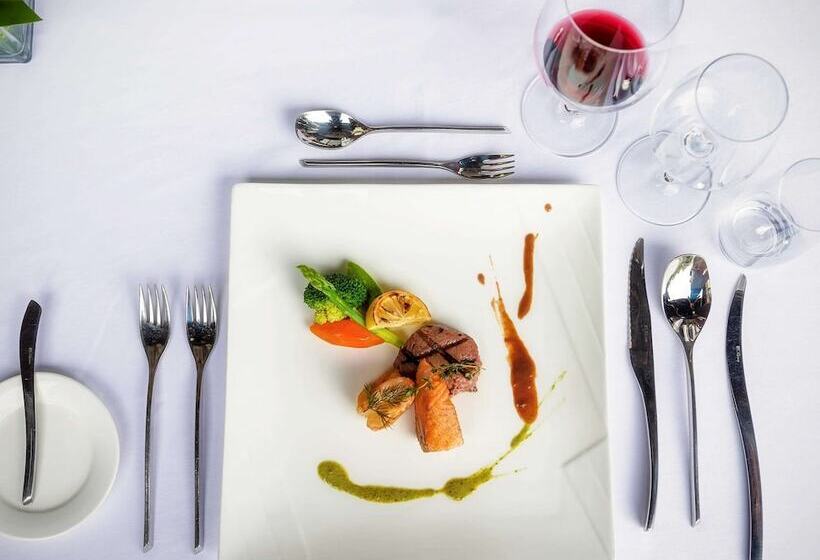 Отель Pullman Sanya Yalong Bay Villas & Resort