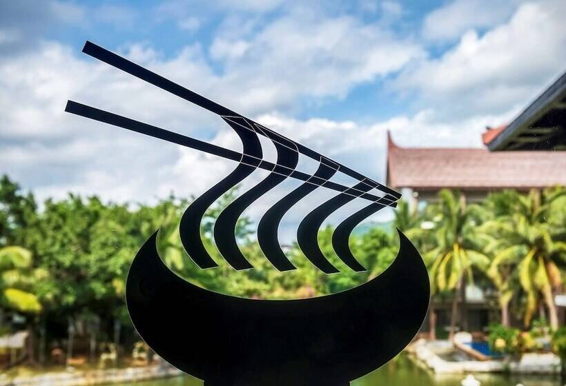 Отель Pullman Sanya Yalong Bay Villas & Resort