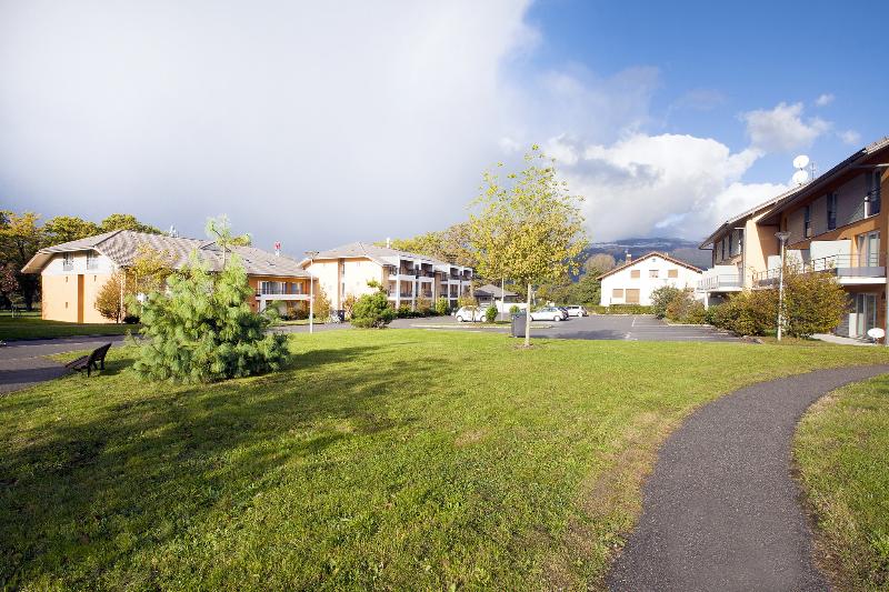هتل Residhome Genève Prévessin Le Carré D Or