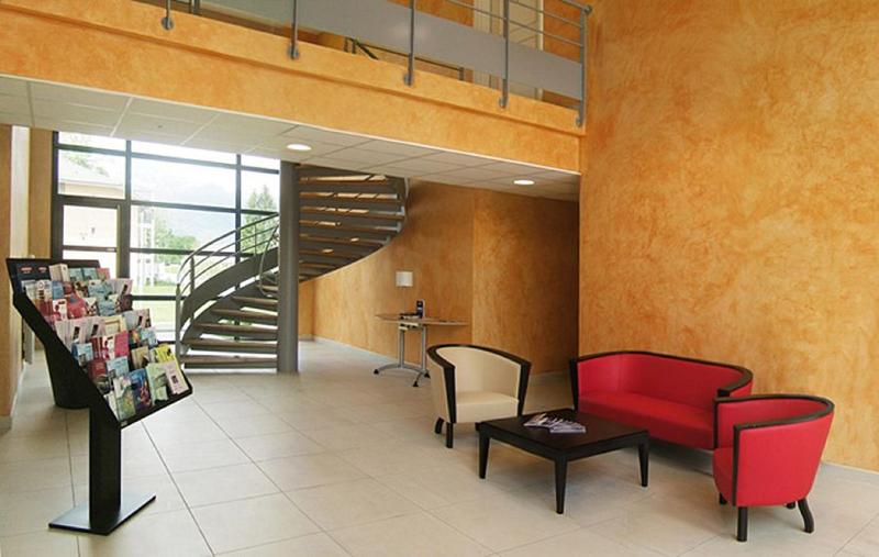 هتل Residhome Genève Prévessin Le Carré D Or