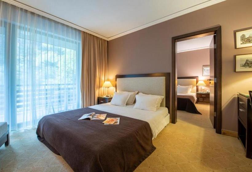 בית מלון כפרי Velina Spa