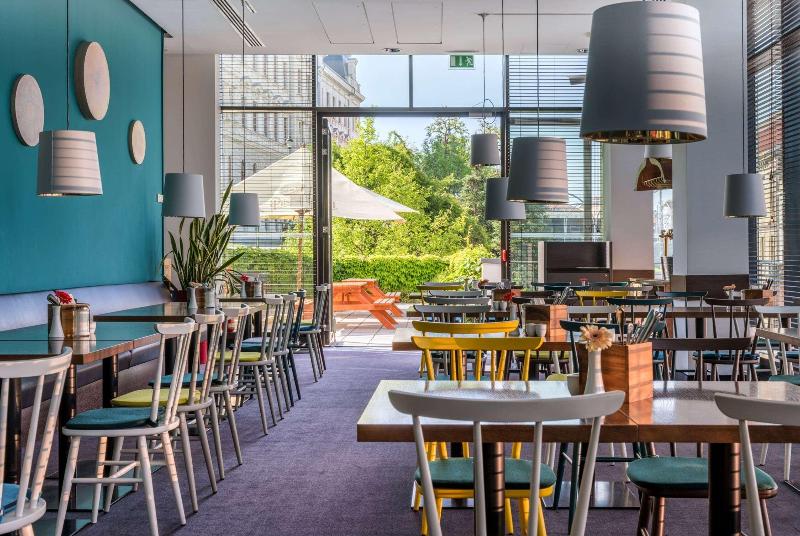 هتل Vienna House Easy By Wyndham Pilsen