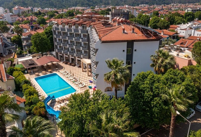 Selen Hotel Icmeler