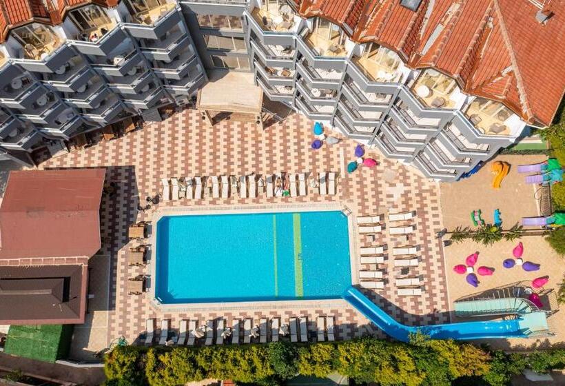هتل Club Selen Icmeler