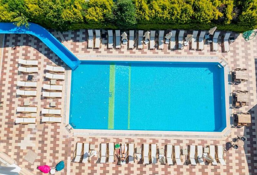 هتل Club Selen Icmeler