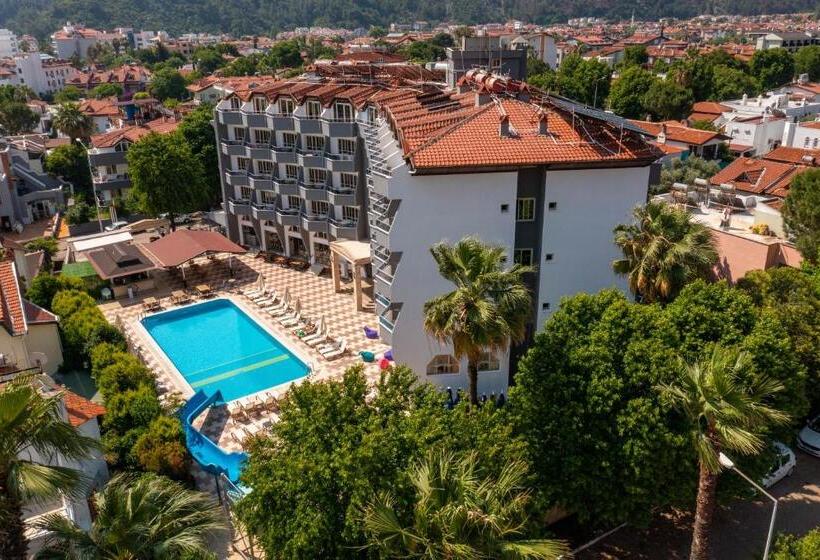 هتل Club Selen Icmeler