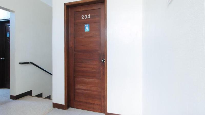 هاستل Reddoorz @ Golite Washington