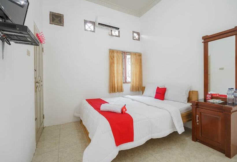 پانسیون Reddoorz Near Watervang Lubuk Linggau 2