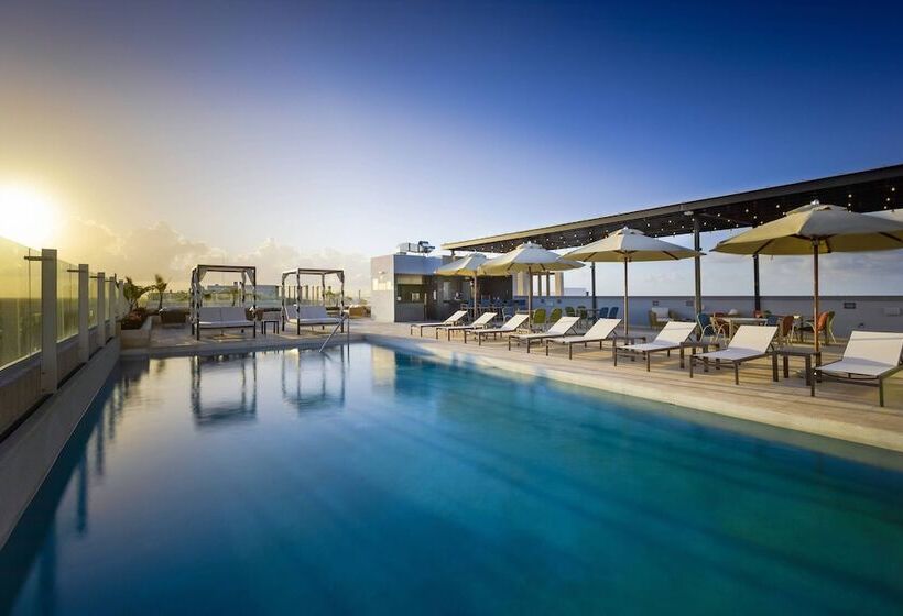 Fotos del hotel Residence Inn By Marriott Cancun  Zone:  5