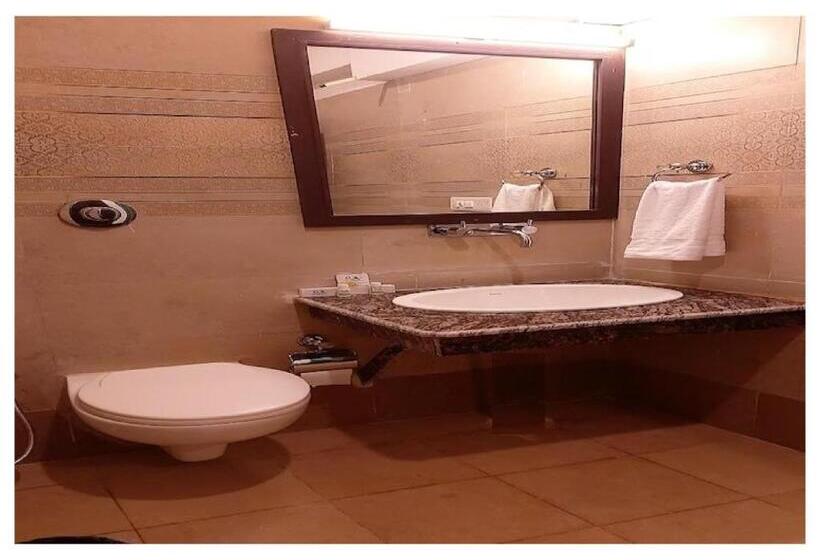 فندق Ganga Aatitheyam