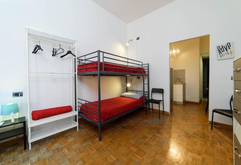 پانسیون Inside Chiaia Rooms