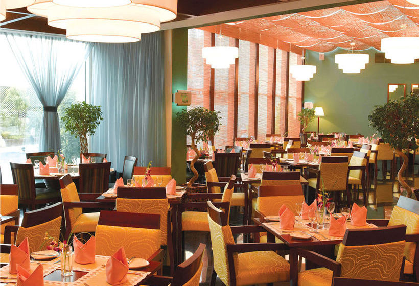 Fotos del hotel Flora Park Deluxe Hotel Apartments:  24