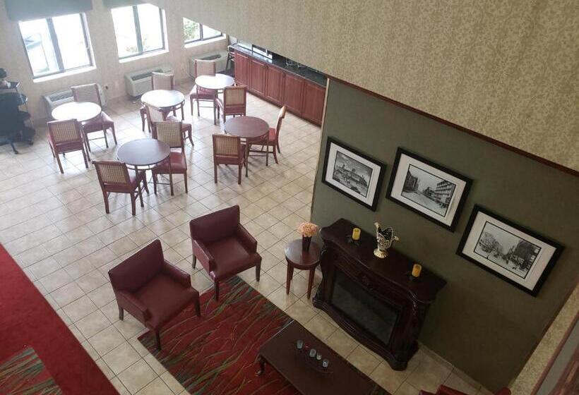هتل A Victory Suites Warren