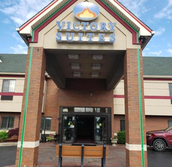 هتل A Victory Suites Warren