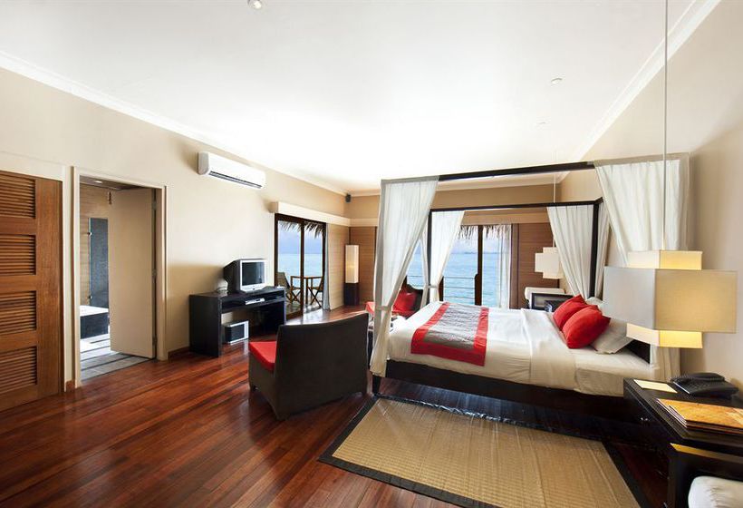 هتل Adaaran Prestige Ocean Villas Premium All Inclusive