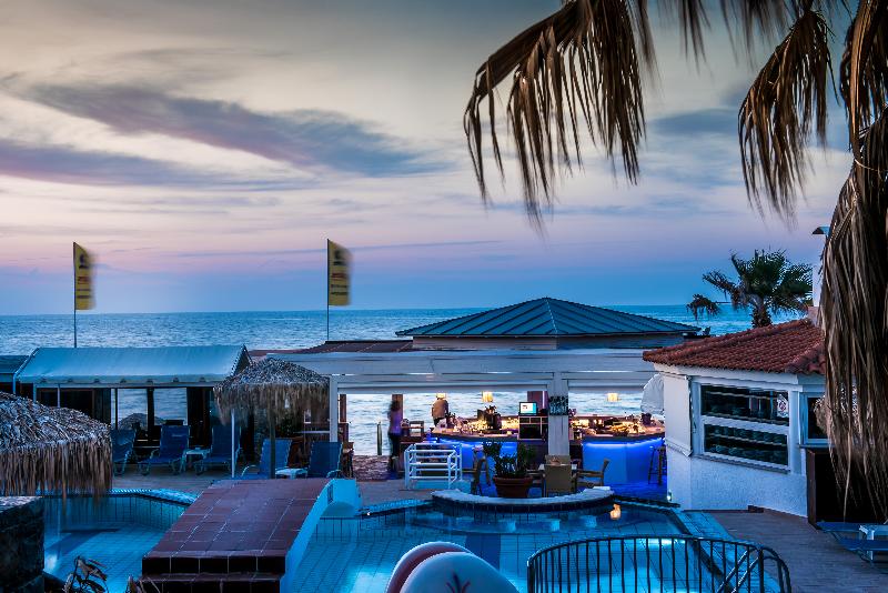 هتل Aeolos Beach Resort