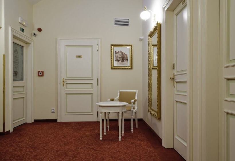 Fotos del hotel Alqush Downtown Hotel:  11