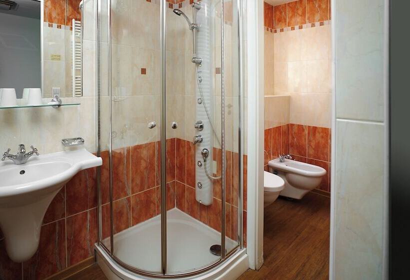 Fotos del hotel Ankora:  33