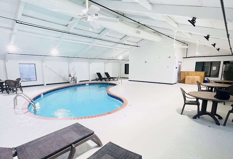 هتل La Quinta Inn & Suites By Wyndham Memphis I 240