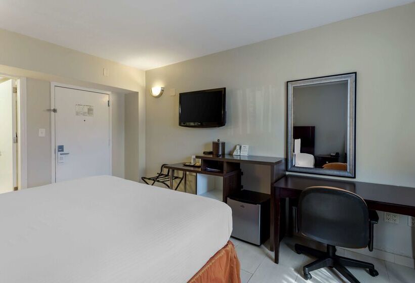 هتل Best Western Plus Brooklyn Bay