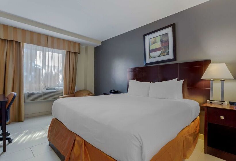 هتل Best Western Plus Brooklyn Bay