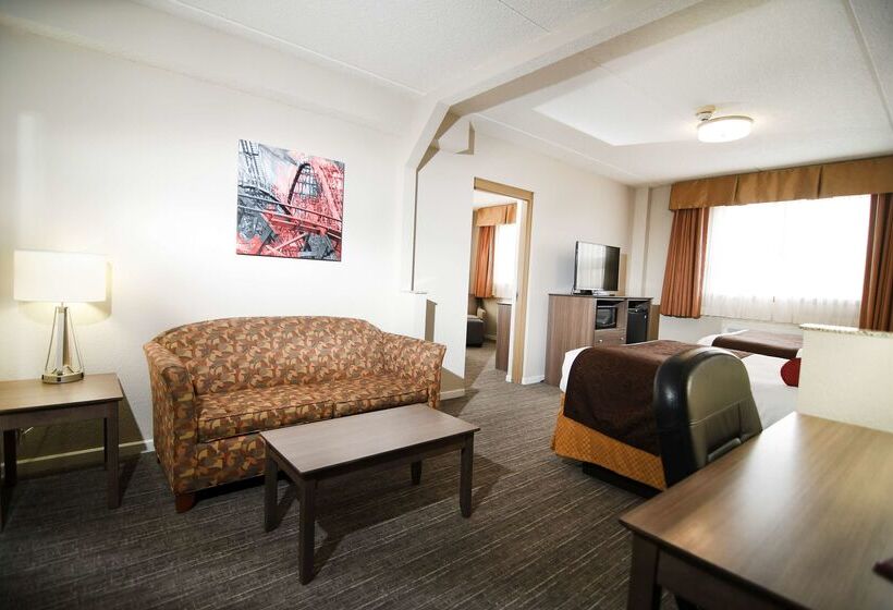 Hotel Best Western Plus Sandusky  And Suites