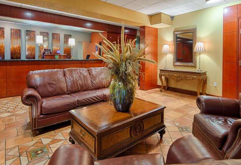 Best Western Plus Sandusky Hotel & Suites