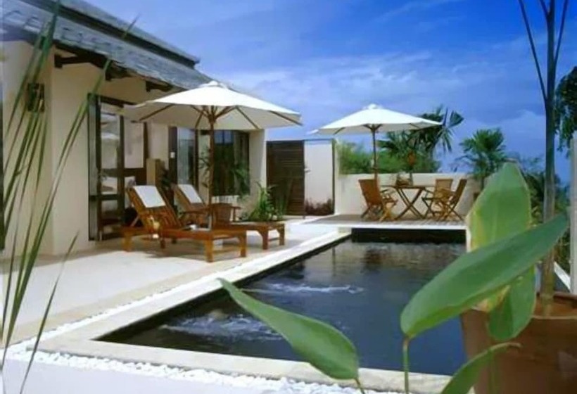 فندق Chandara Resort & Spa Phuket
