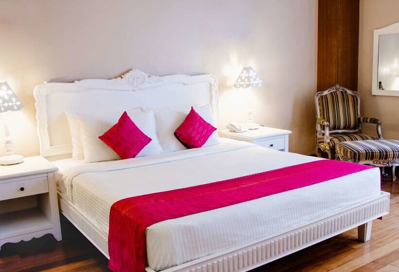 فندق Colmar Tropicale