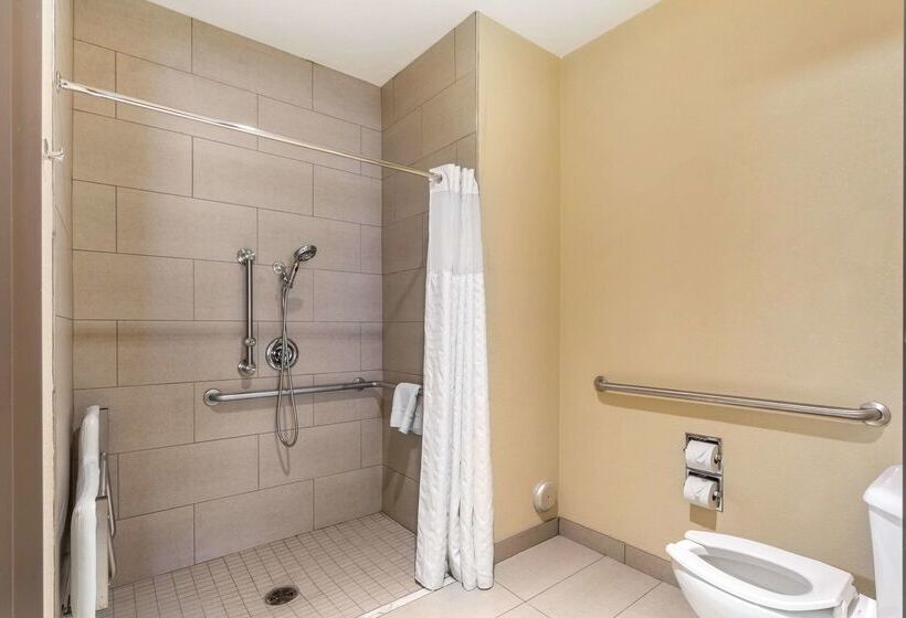 هتل Comfort Inn North Polaris