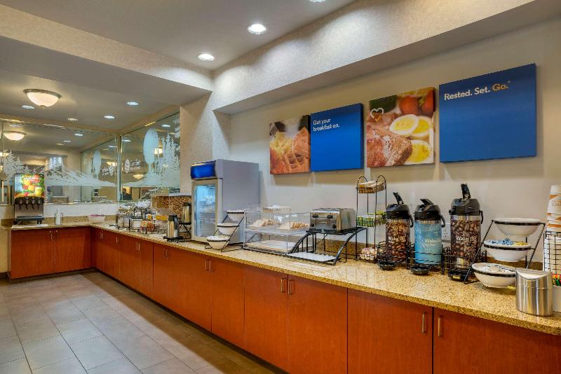 فندق Comfort Inn & Suites Salem